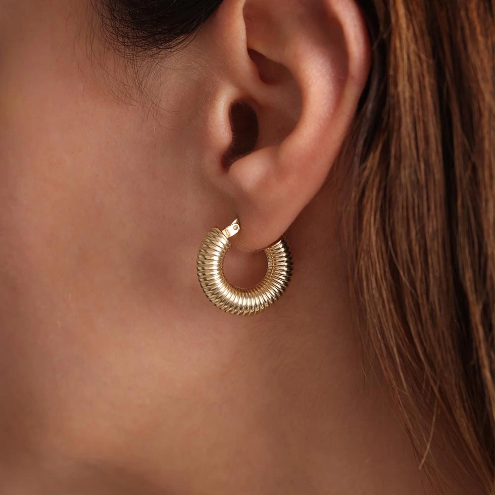 Midye Halka 14 Ayar Altın Küpe