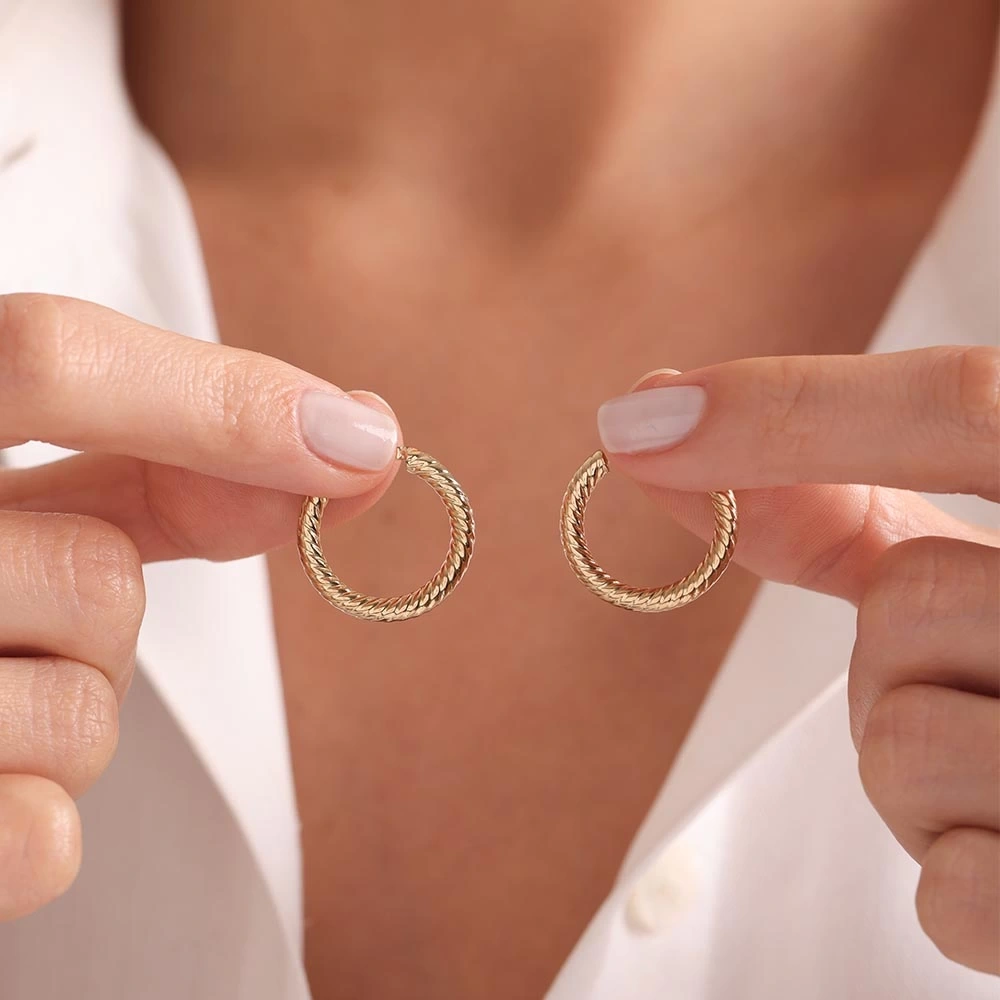 Sıkı Burgu 14 Ayar Altın Küpe