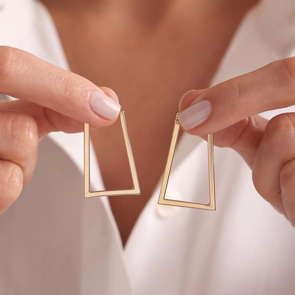 Üçgen Çubuk 14 Ayar Altın Küpe