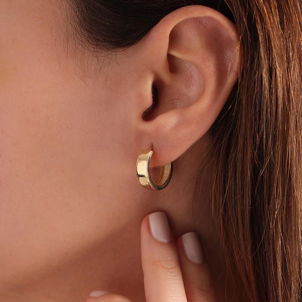 Küçük Köşeli 14 Ayar Altın Küpe