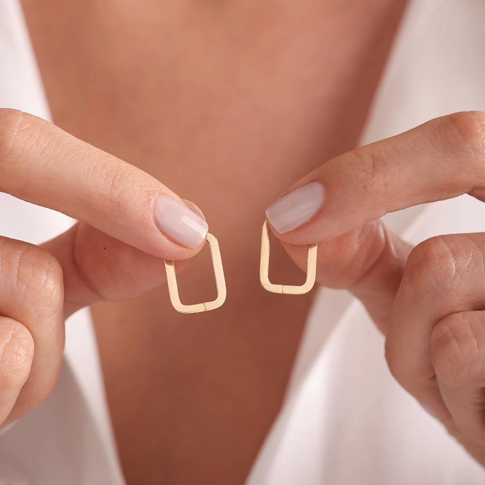 Mini Ataş 14 Ayar Altın Küpe