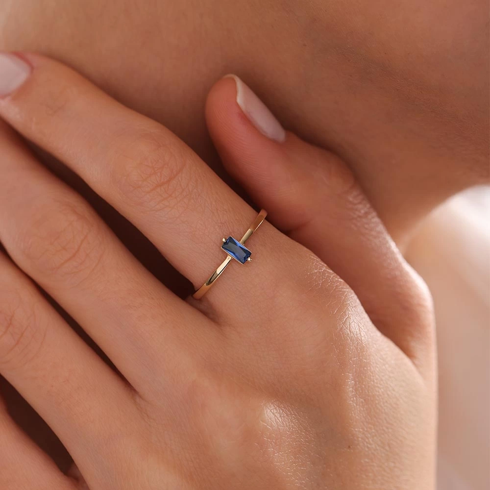 Mavi Taşlı Tasarım 14 Ayar Altın Yüzük