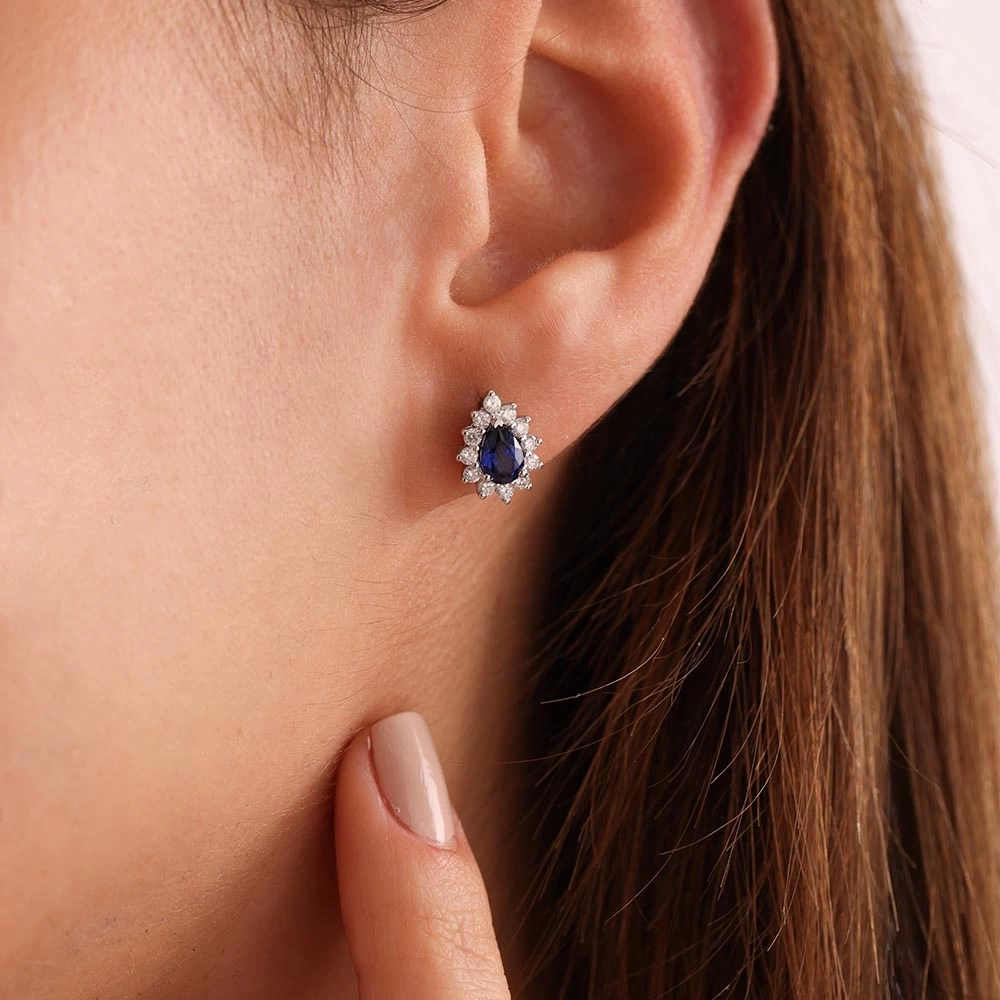 1.50 CT Damla Safir & Pırlanta Küpe