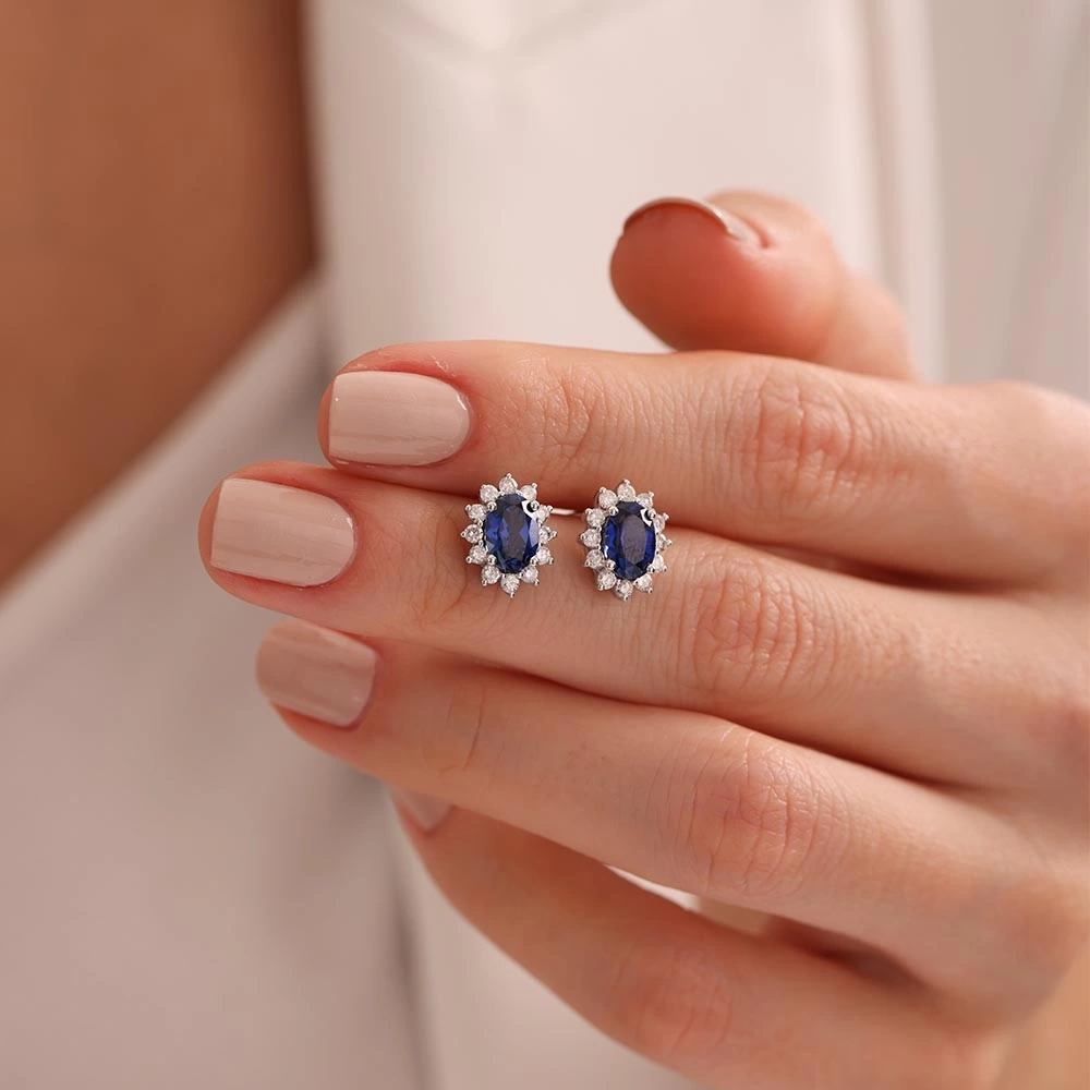 1.80 CT Oval Safir & Pırlanta Küpe