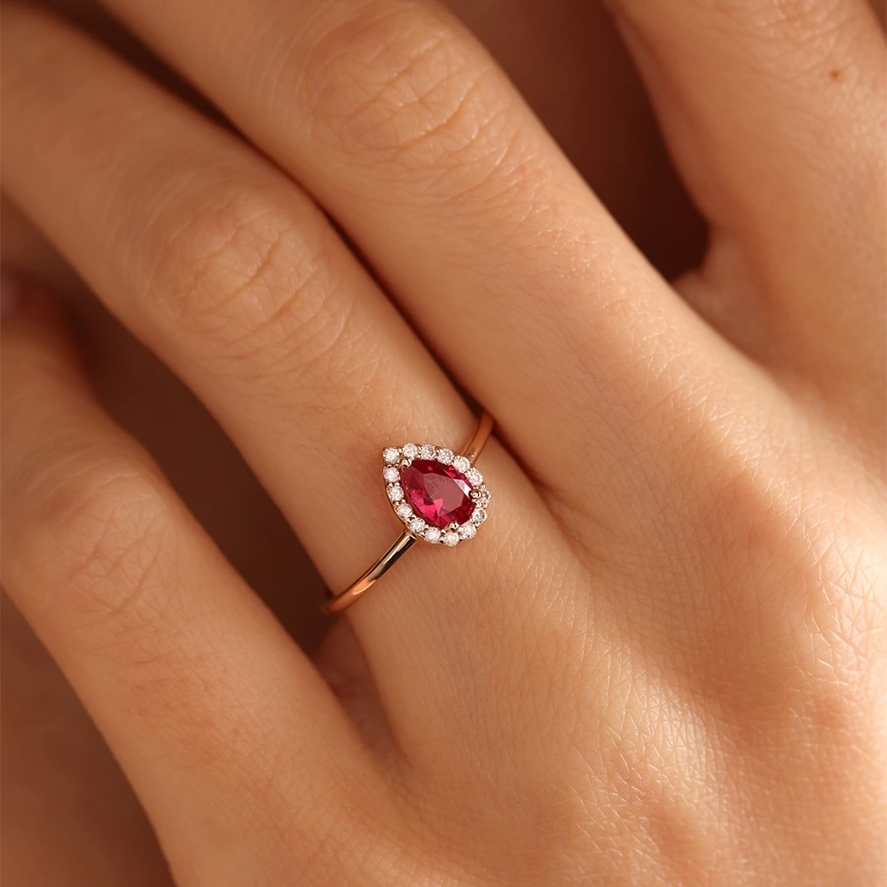 2.44 CT Damla Yakut & Pırlanta Set