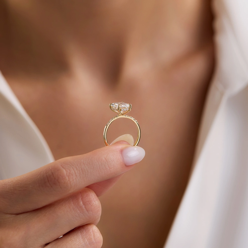 3.30 Ct Tasarım Radiant Pırlanta Yüzük