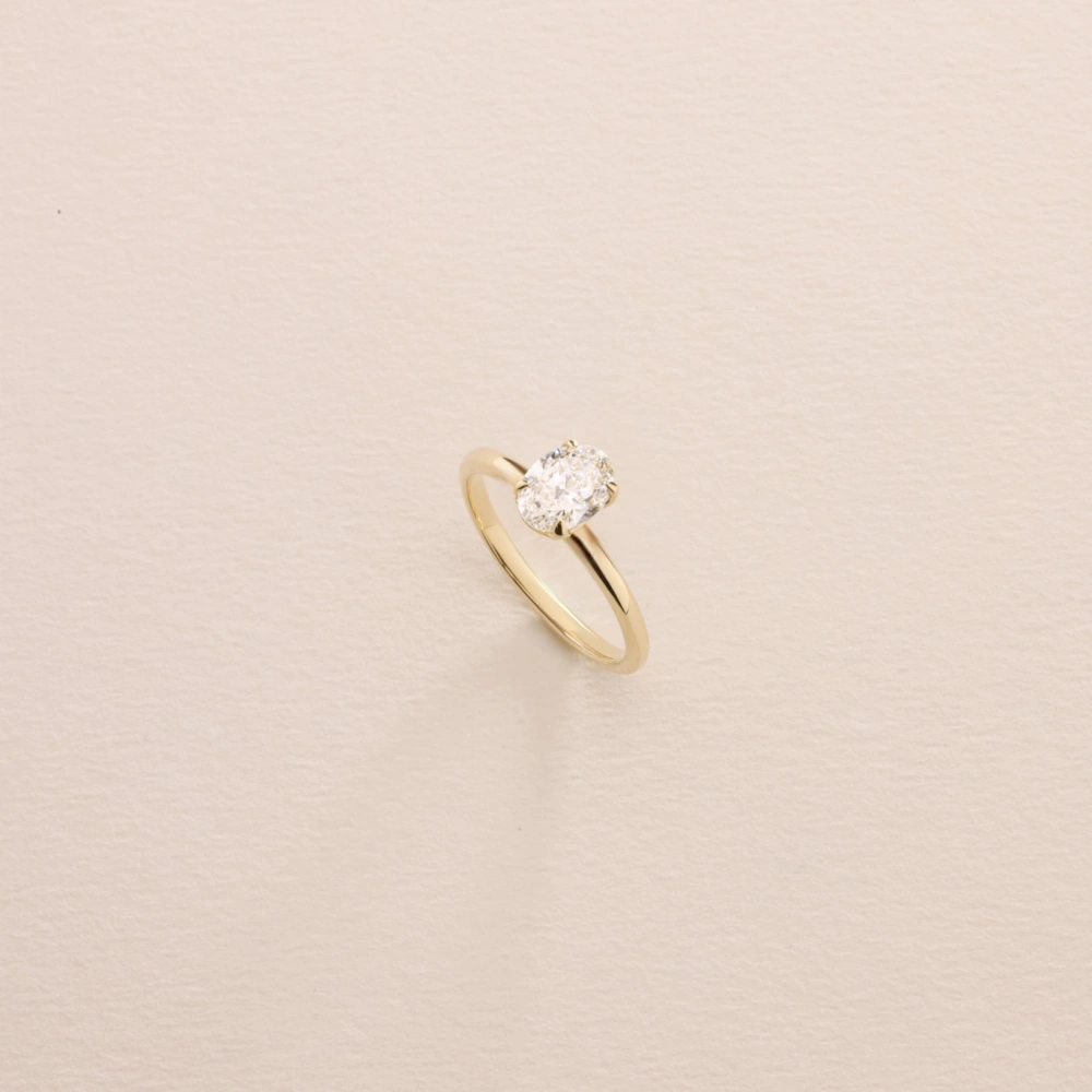 1.50 Ct Oval Pırlanta Yüzük