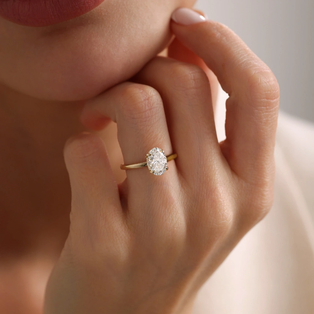 1.50 Ct Oval Laboratuvar Pırlanta Yüzük