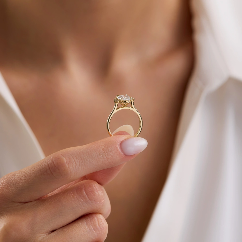2.10 Ct Oval Pırlanta Yüzük