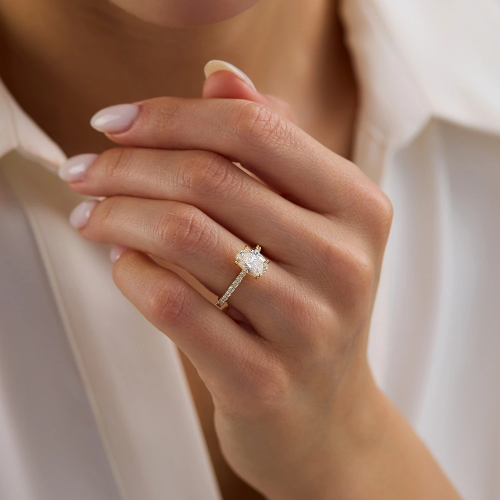 1.75 Ct Oval Pırlanta Yüzük