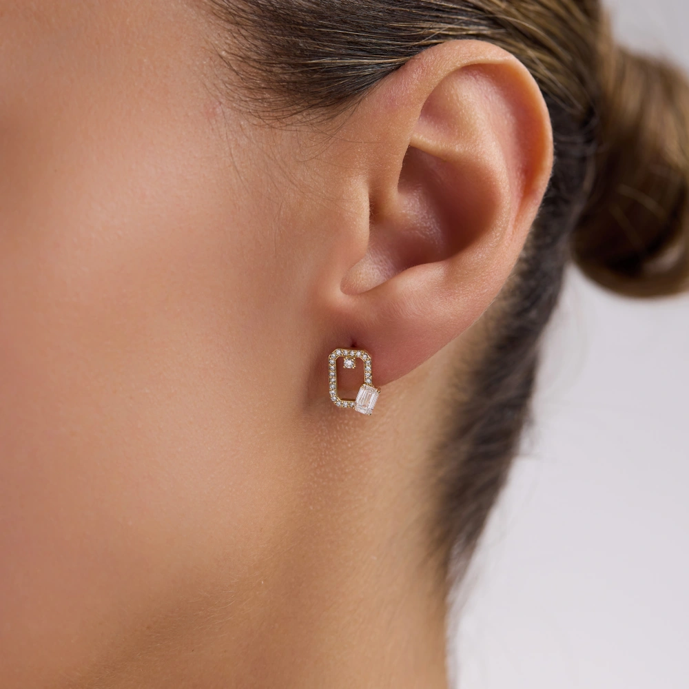 0.90 Ct Tasarım Pırlanta Küpe