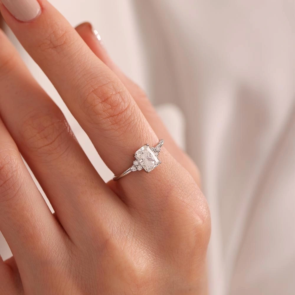 8.05 CT Beyaz Topaz & Pırlanta Set