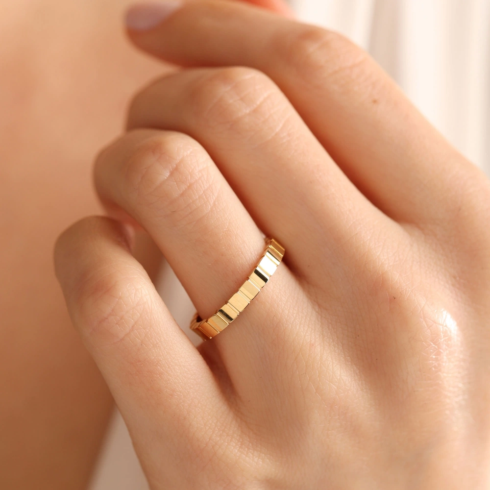 Kare Kesme Desenli Köşeli Alyans