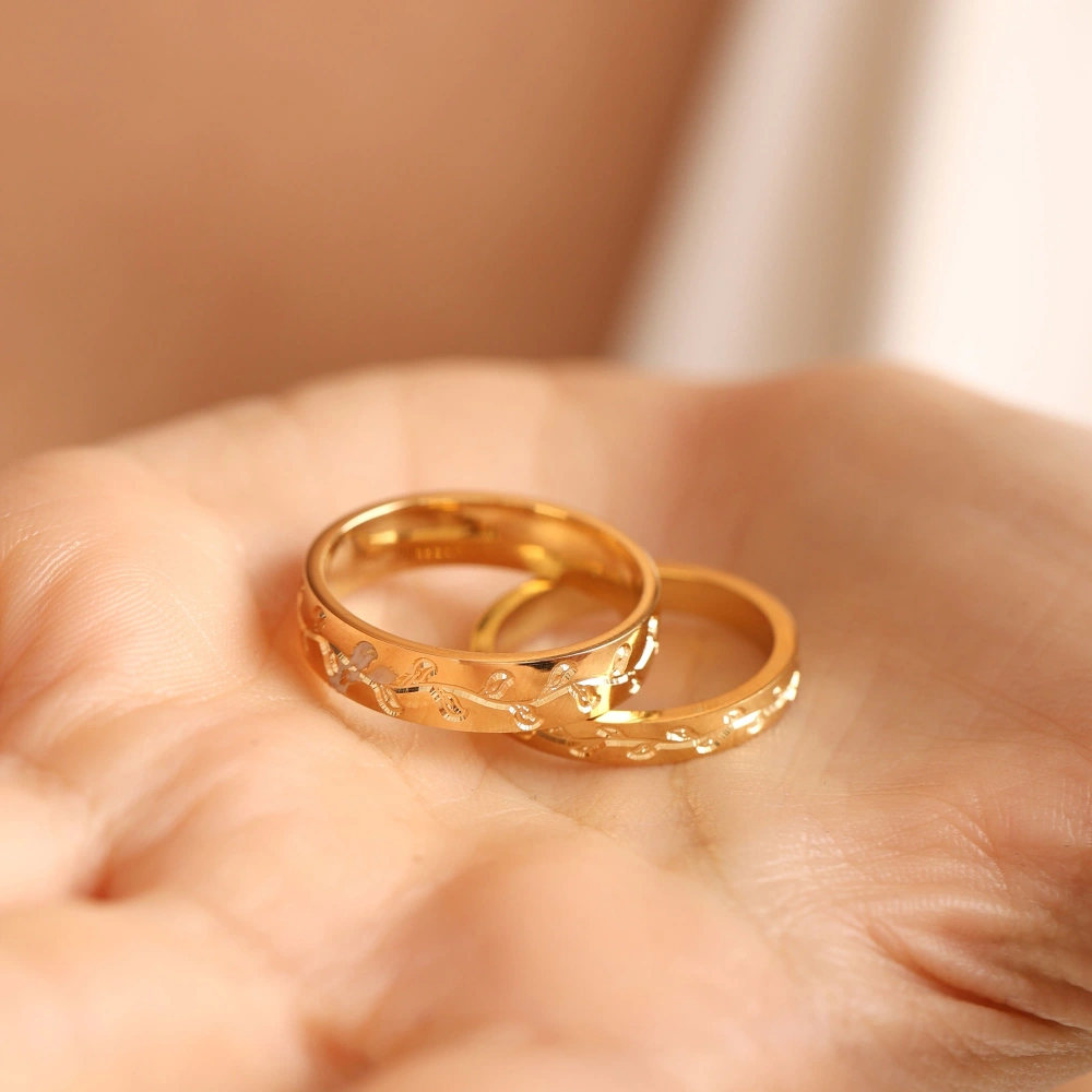 Yaprak Desenli Kesme Model Alyans