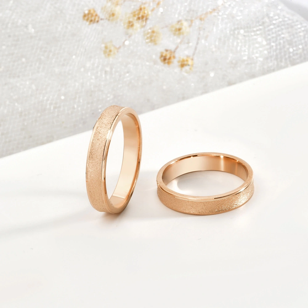 Taşlamalı Yarı Mat Köşeli Alyans