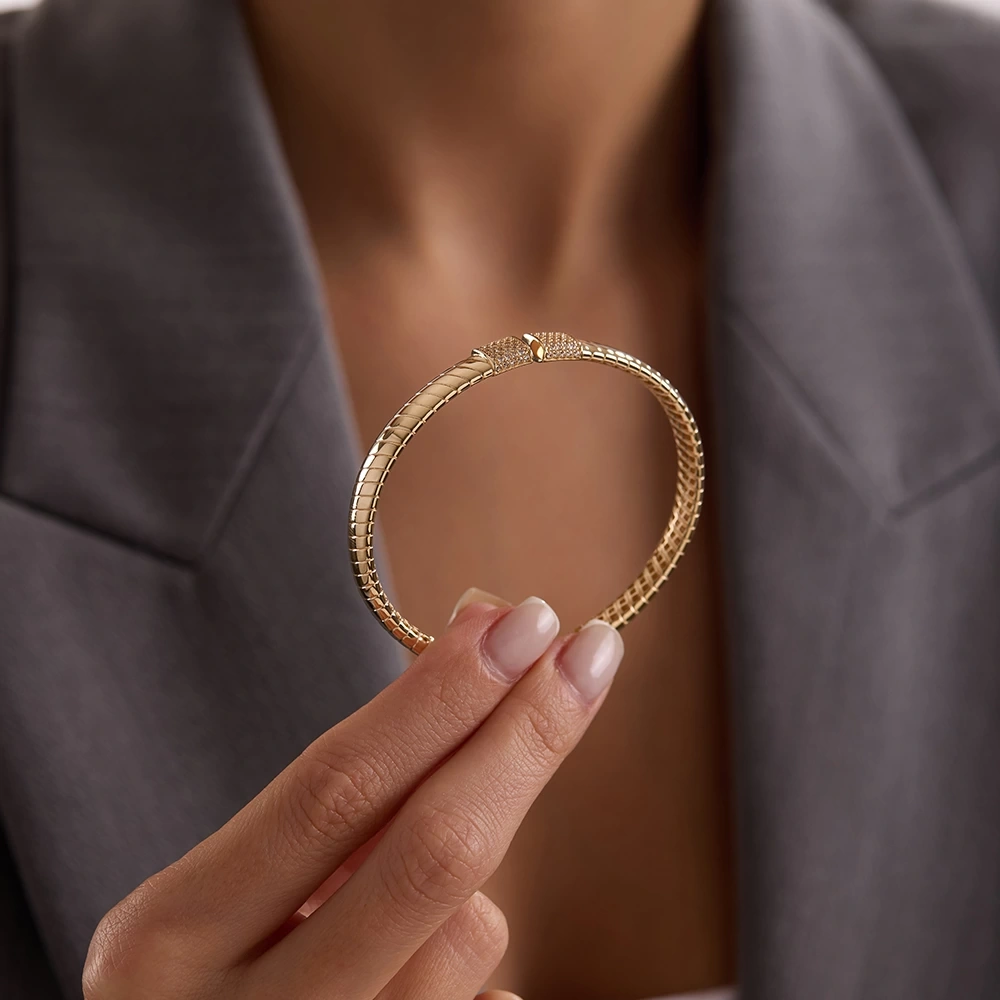 Desenli 14 Ayar Altın Bileklik