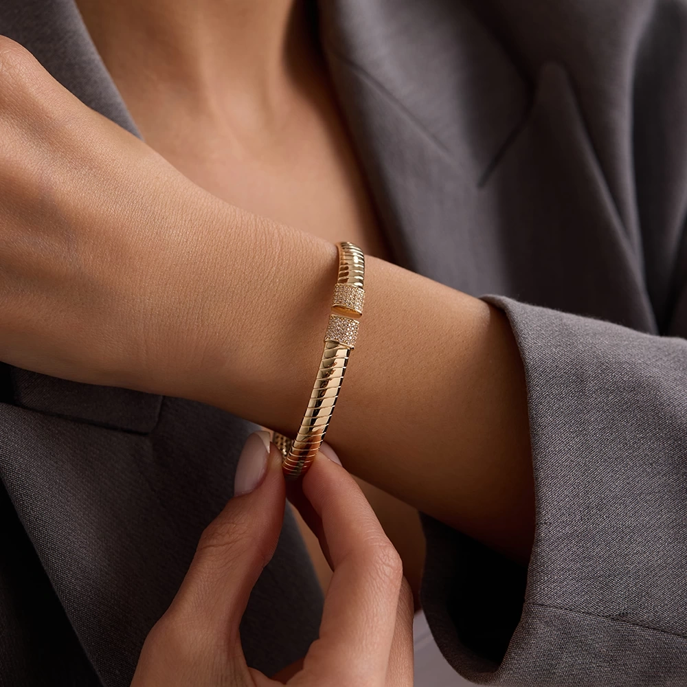 Desenli 14 Ayar Altın Bileklik