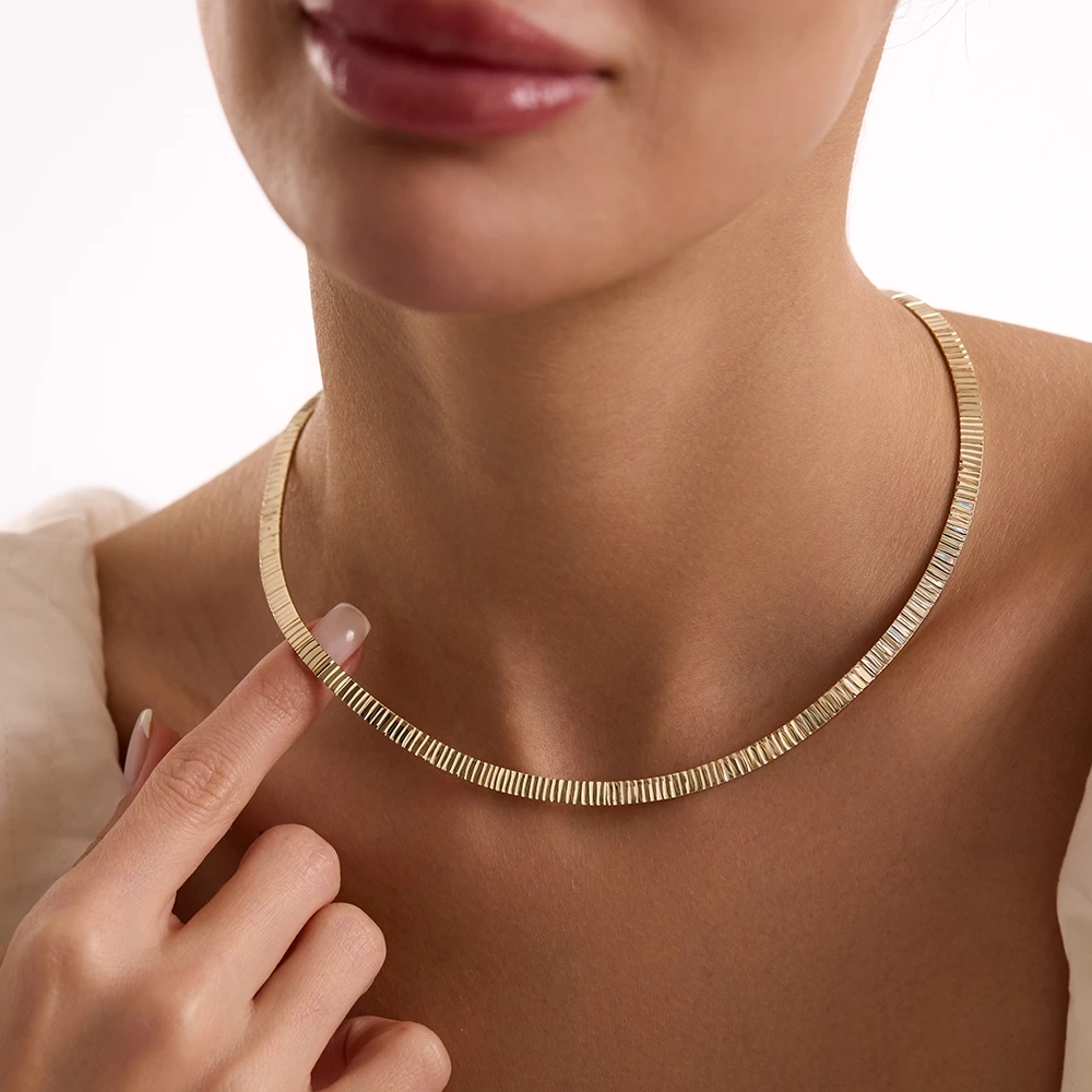 Parlak Ezme 14 Ayar Altın Kolye