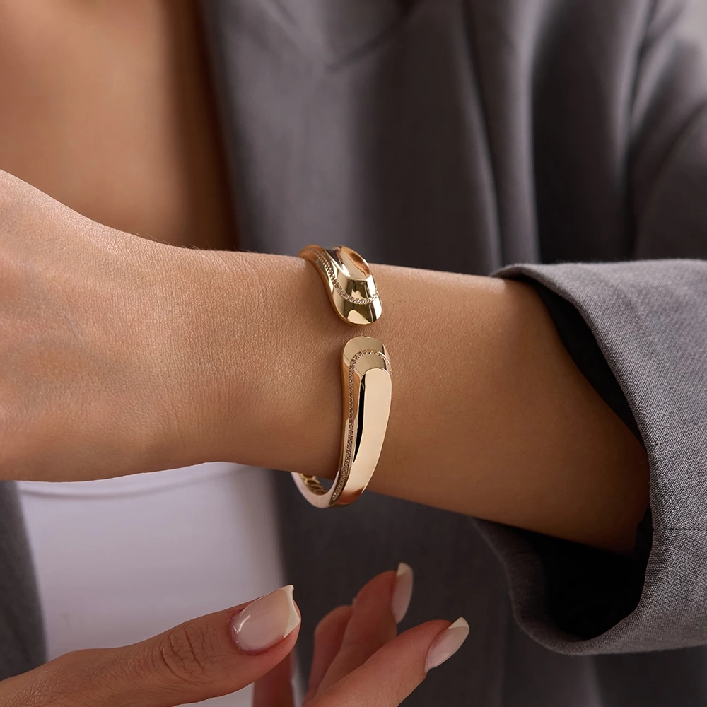 Tasarım 14 Ayar Altın Bileklik