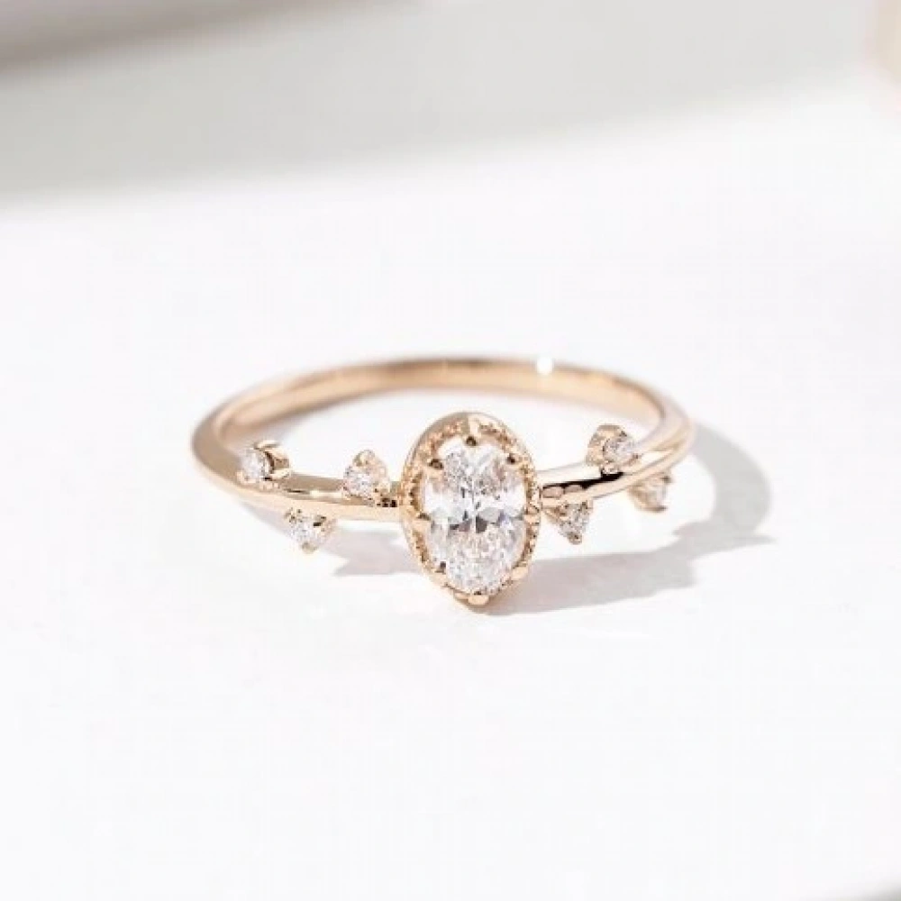 Veloria 0.86 CT Topaz & Pırlanta Yüzük