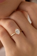1.18 Ct Oval Laboratuvar Pırlanta Yüzük