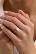 1.75 Ct Oval Pırlanta Yüzük