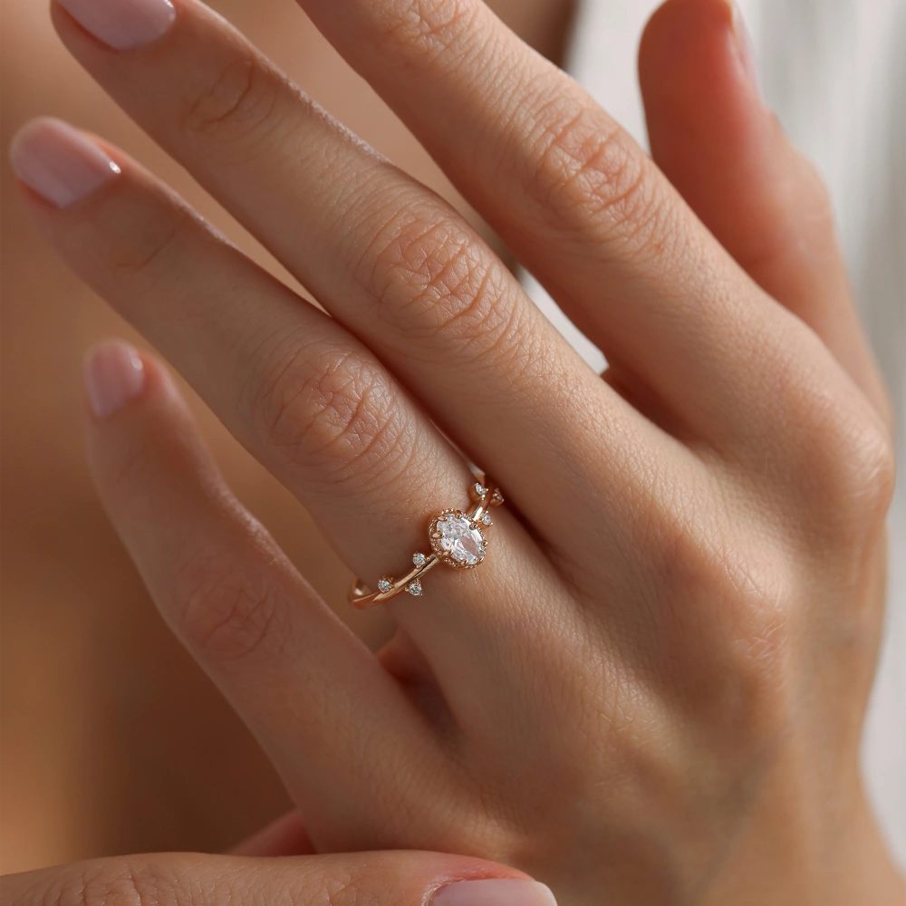 Veloria 0.86 CT Topaz & Pırlanta Yüzük