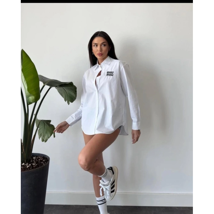 Beyaz R. Oversize Basic Uzun Kol Bayan Gömlek