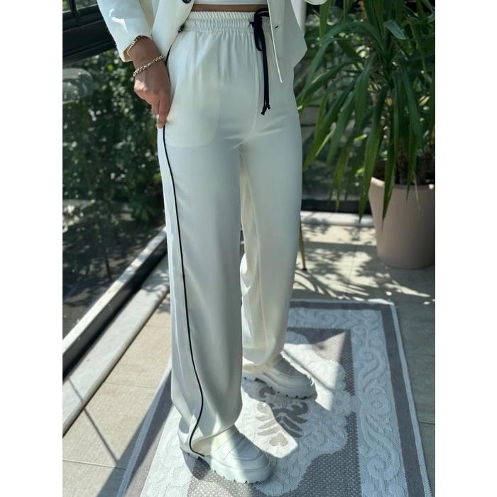 Beyaz Modal Biyeli Bayan Eşofman Altı