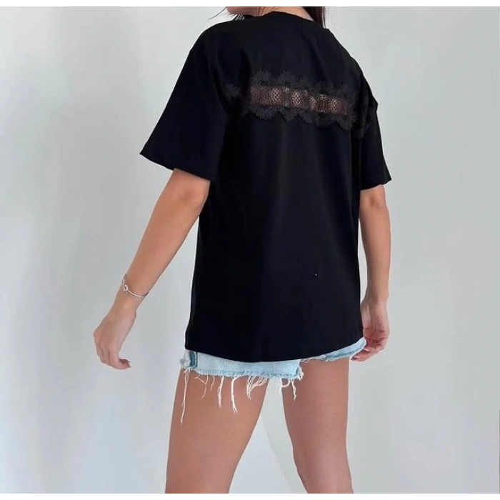 Siyah R. Önü Desenli Arka Dantel Geçişli Bayan Tşhirt