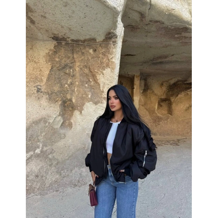 Siyah İçi Astarlı Bumber Ceket