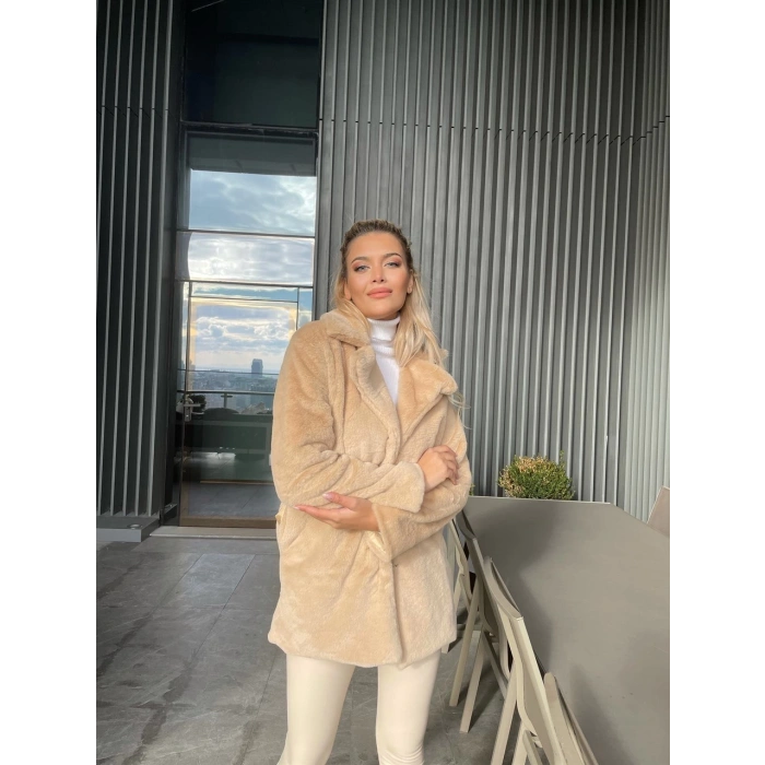 Bej Şal Yaka İçi Astarlı Rabbit Peluş Kaban