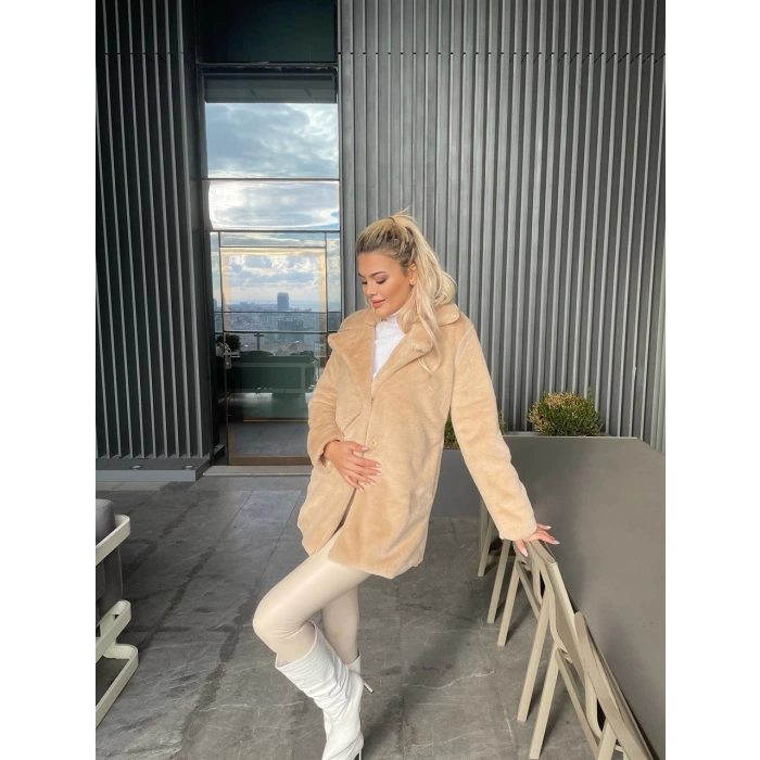 Bej Şal Yaka İçi Astarlı Rabbit Peluş Kaban