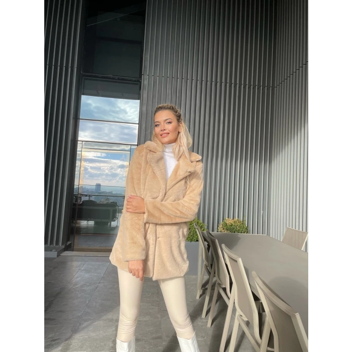 Bej Şal Yaka İçi Astarlı Rabbit Peluş Kaban