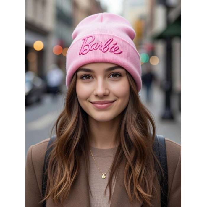 Pembe Barbie Yün Bere