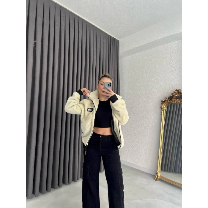 Beyaz NF Oversize Unisex İçi Astarlı Rabbit Mont