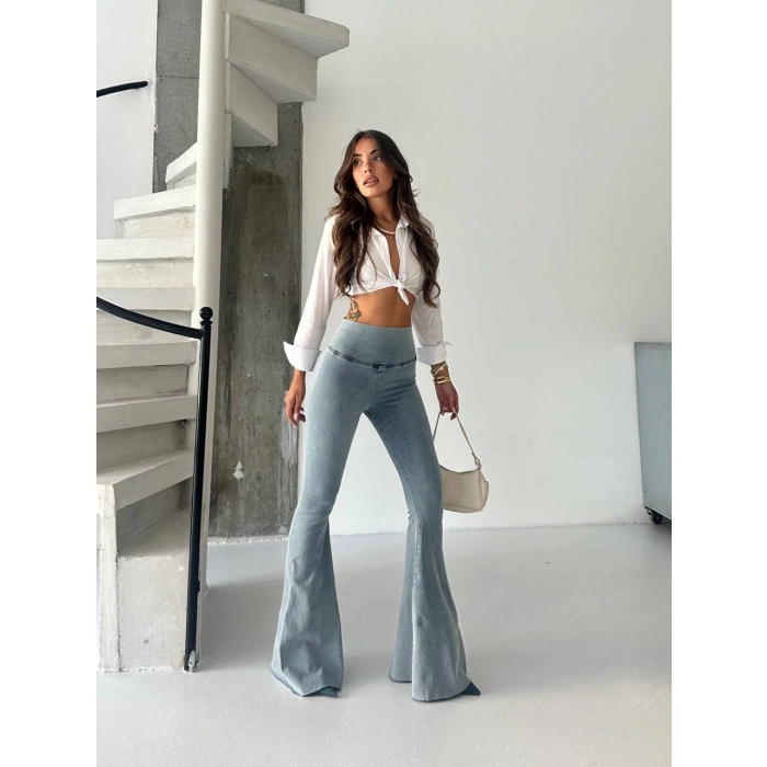 Buz Mavi İspanyol Paça Yüksek Bel Jean Tayt