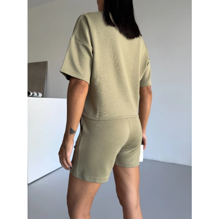 Haki Alo Yoga Modal Crop Şortlu Takım