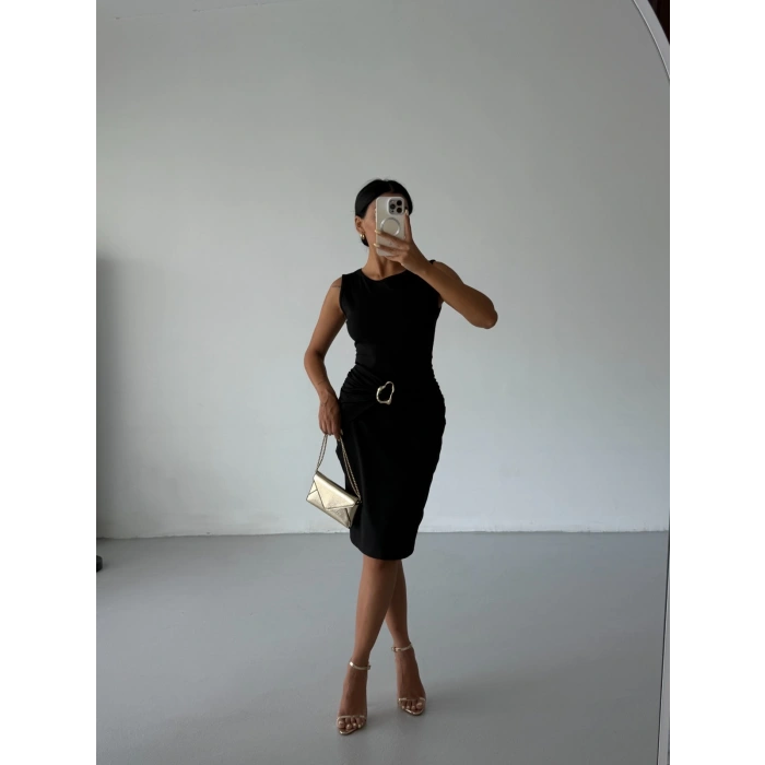 Siyah Toka Detay Midi Boy Dalgıç Elbise