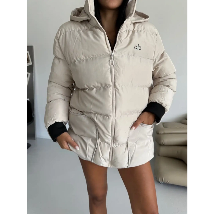 Krem Alo Oversize Kapşonlu Şişme Mont