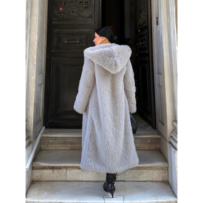 Gri Kapşonlu Uzun İthal Kürk