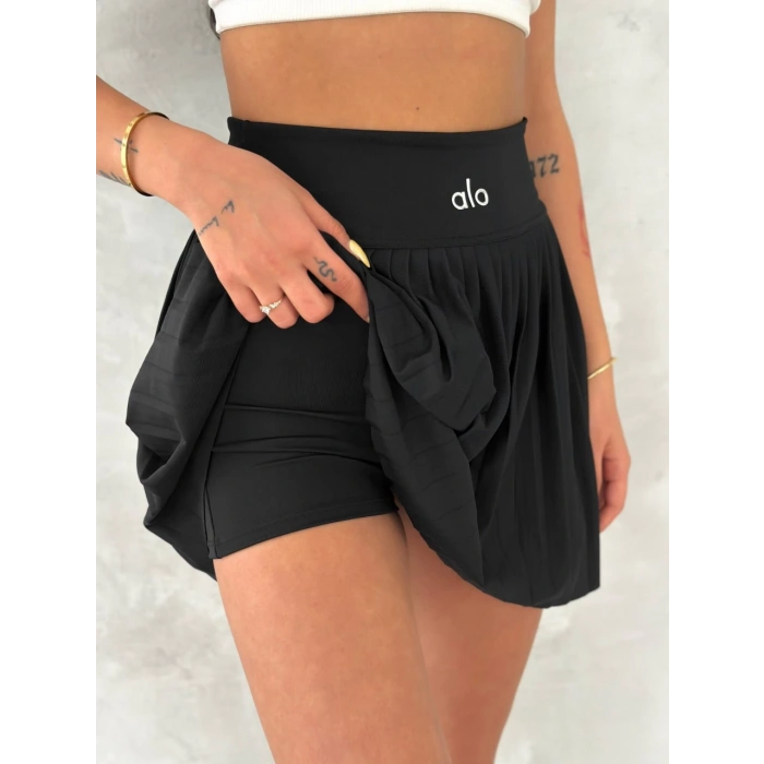 Siyah Piliseli Alo Şortlu Etek