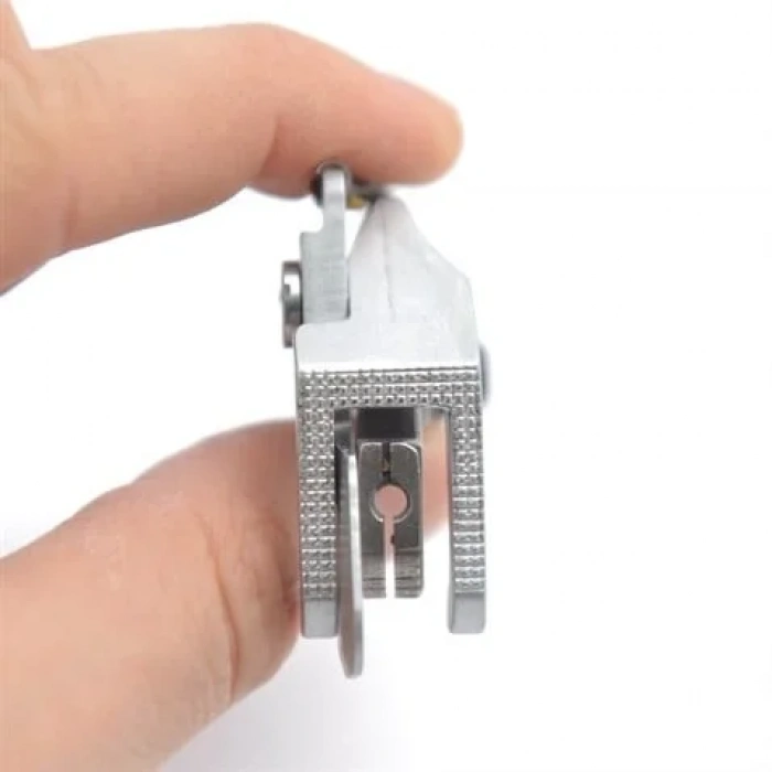 Pfaff 1245-335 Sağ 4Mm Çima Ayak