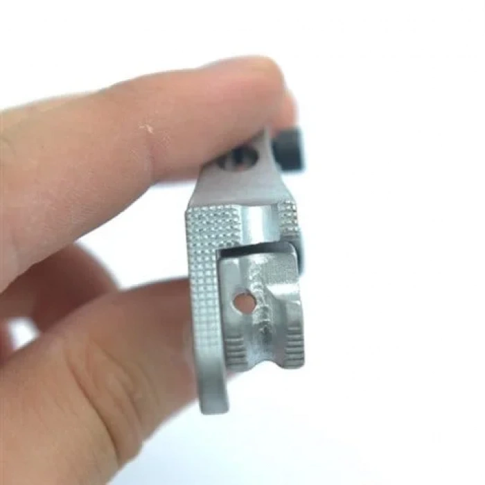 Pfaff 1425-1525 Sağ Fitil 4Mm Ayak