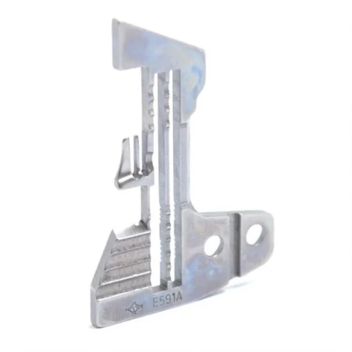 Siruba Overlok 4 İp Kıstırma Plaka / E591A