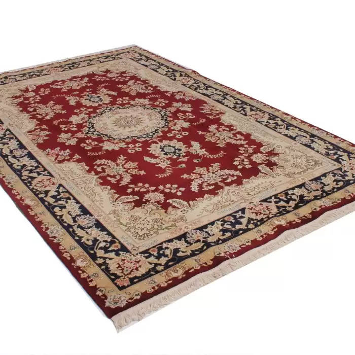 Royal 176X268 4,72 M² El Dokuma Halı
