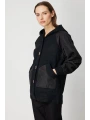 On Fashion Kadın Kolları Kapitoneli Düğmeli Kapüşonlu Siyah Mont 60935