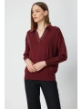 On Fashion Kadın Yakası Zincirli Polo Yaka Bordo Kazak 66336