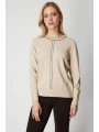 On Fashion Kadın Yarım Kol Yakası ve Önü Taşlı Bej Kazak 65397
