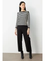 On Fashion Kadın Düğme Detaylı Siyah Çizgili Kazak 65304